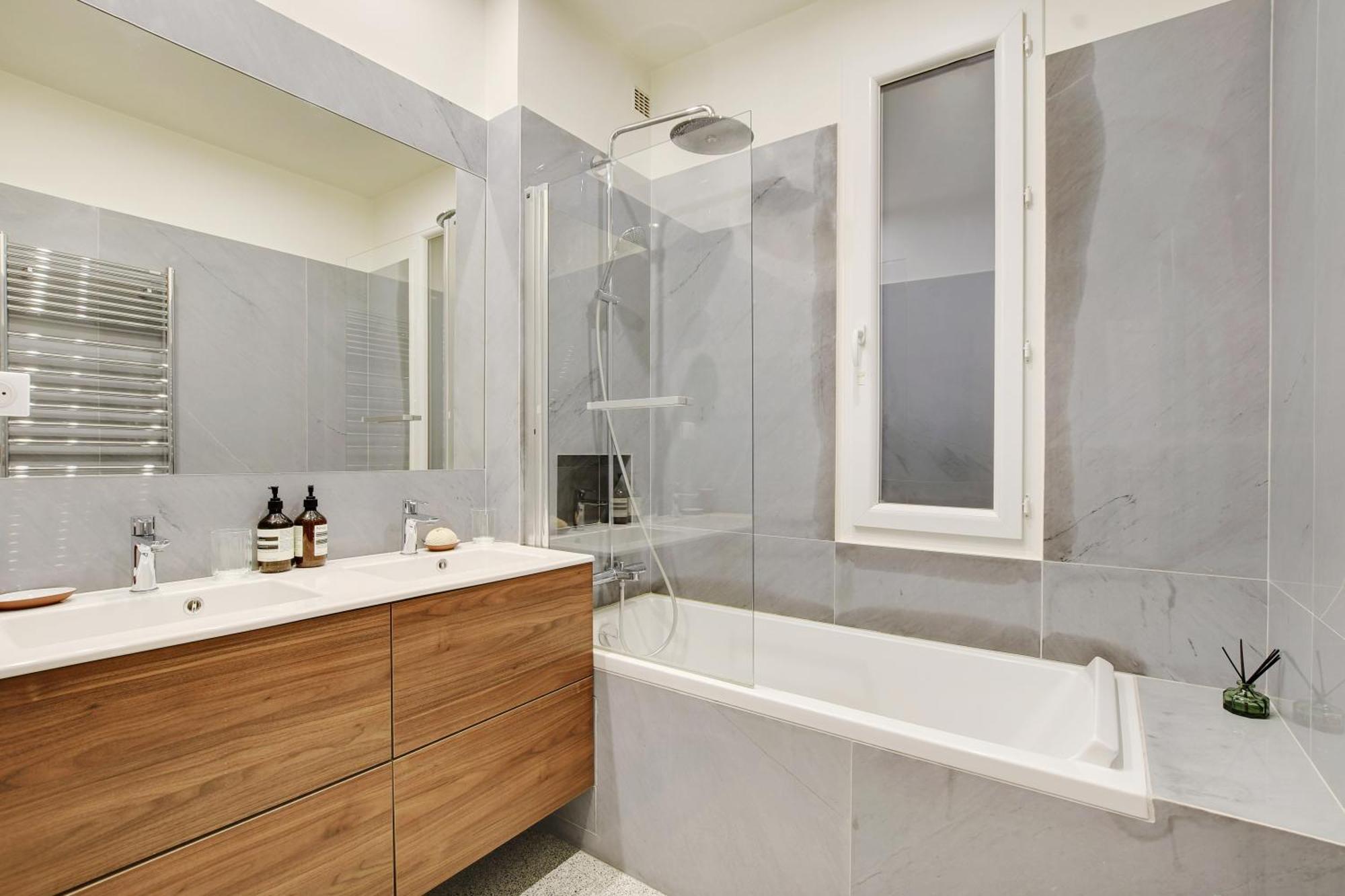 West Living - La Fayette-elegant Big 1br Apartment